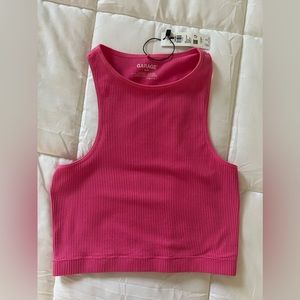 NEVER WORN Garage hot pink work out crop top